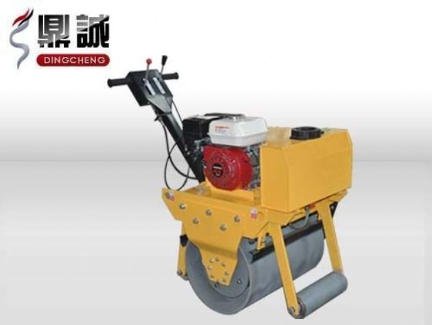点击查看详细信息<br>标题：轻型手扶式单钢轮压路机 阅读次数：13679