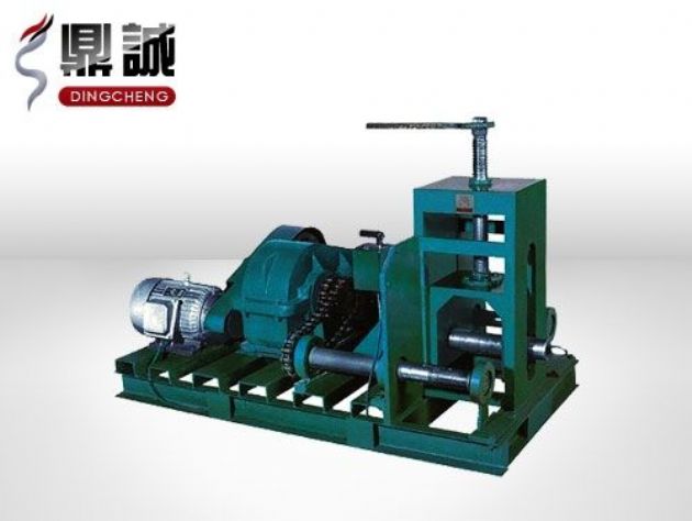 点击查看详细信息<br>标题：卧式多功能滚动弯管机 阅读次数：5370